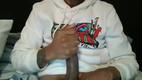 OmgItsSoFuckingBig online show from 04-05-26, 02:31