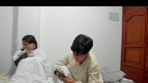 We are Lana. the one with short hair and vanessa girl with long hair online show from 12-22-24, 12:28