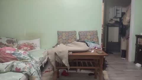 Luna online show from 12-23-25, 05:27