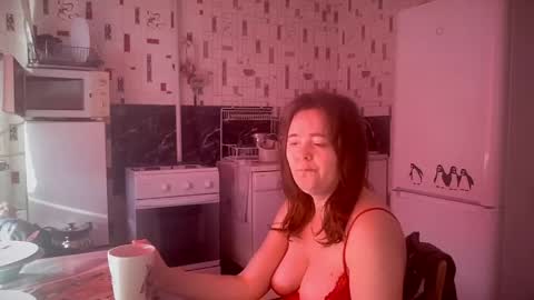 Luna online show from 04-30-26, 03:02