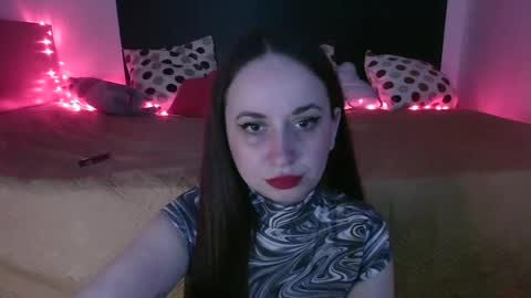Snapshot of xmistressemmax chatting on 06-15-26, 08:05 Mistress Emma online show from 06-15-26, 08:05
