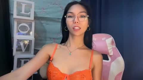 Snapshot of xmonica_cummerx chatting on 10-27-25, 09:13 Sweet Monica online show from 10-27-25, 09:13
