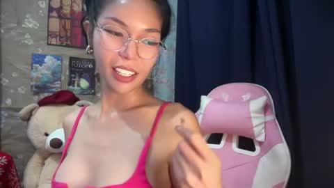Snapshot of xmonica_cummerx chatting on 06-18-26, 08:47 Sweet Monica online show from 06-18-26, 08:47
