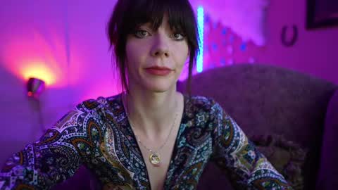 Bella Bondai online show from 02-09-25, 06:01