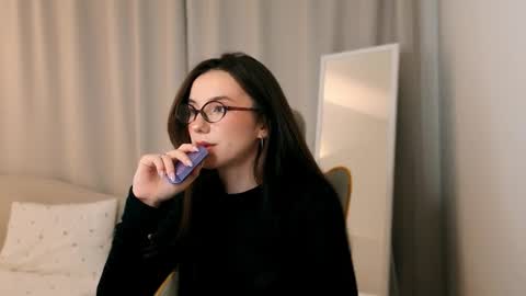 Snapshot of xolorene chatting on 02-28-26, 08:21 Jane online show from 02-28-26, 08:21