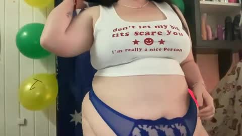 Snapshot of xopeachybaby chatting on 06-25-26, 01:16 xopeachybaby online show from 06-25-26, 01:16