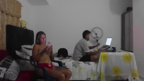 Snapshot of xperlajacksonxxx chatting on 02-21-25, 08:49 Perla Jackson online show from 02-21-25, 08:49