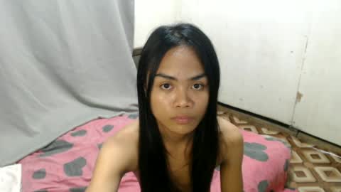 Snapshot of xpinaycreamcockx chatting on 06-14-26, 06:59 JHANA online show from 06-14-26, 06:59