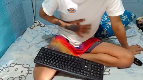 Snapshot of xsavagemistressx chatting on 02-08-25, 09:25 Ask Me Baby online show from 02-08-25, 09:25