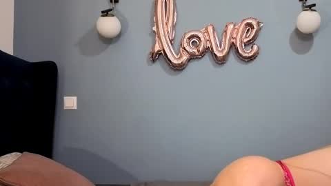 AnnaMaee online show from 03-07-25, 10:32