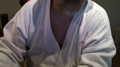 xskater31 online show from 12-06-24, 07:01