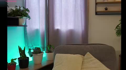 Snapshot of xspacebluex chatting on 02-08-26, 07:17 Blue online show from 02-08-26, 07:17