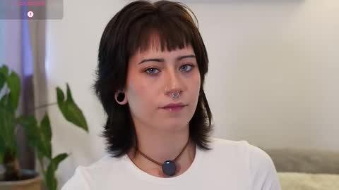 Snapshot of xspacebluex chatting on 02-11-26, 10:04 Blue online show from 02-11-26, 10:04