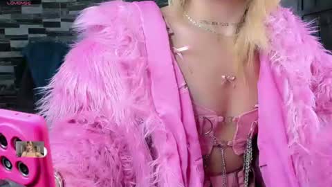 Femboy Exotic online show from 06-28-26, 09:26
