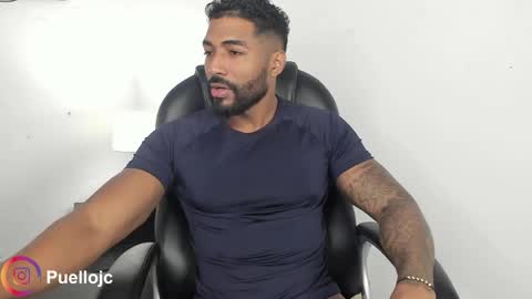 Snapshot of xtipp3r chatting on 05-26-26, 11:28 Stipp3r online show from 05-26-26, 11:28