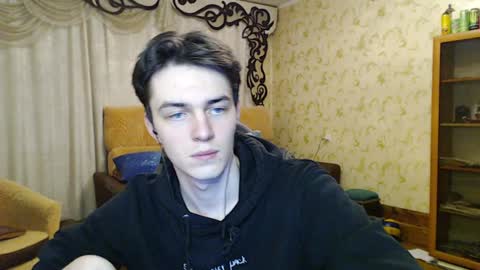 traqqq online show from 12-15-24, 08:58