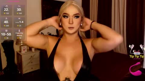 K E L L Y online show from 06-15-26, 04:42