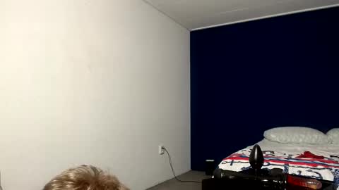 max online show from 01-26-25, 06:07