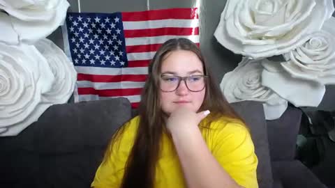 Snapshot of xx_daniella_xx chatting on 07-07-26, 06:47 xx daniella xx online show from 07-07-26, 06:47