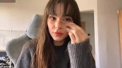 Lily online show from 04-17-26, 11:13