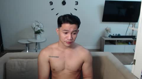 Snapshot of xxasianexploderxx chatting on 02-05-25, 02:29 Sam online show from 02-05-25, 02:29