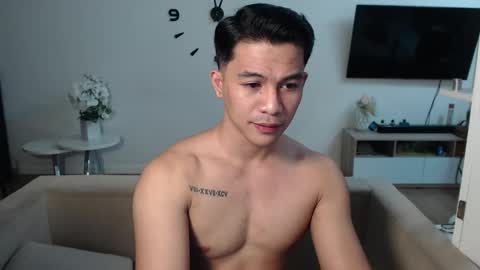 Snapshot of xxasianexploderxx chatting on 02-05-25, 04:03 Sam online show from 02-05-25, 04:03