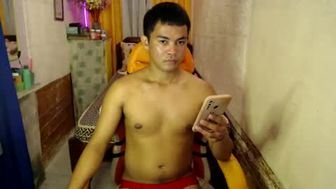 Snapshot of xxasianryanxx chatting on 02-08-25, 04:04 xxasianryanxx online show from 02-08-25, 04:04