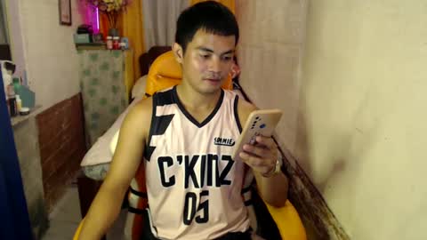 Snapshot of xxasianryanxx chatting on 02-19-25, 09:28 xxasianryanxx online show from 02-19-25, 09:28