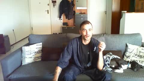 xXBooba ValentinoXx online show from 10-30-25, 08:16