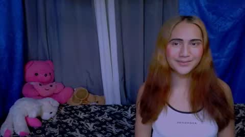 Snapshot of xxfiona chatting on 07-11-26, 08:55 Fiona online show from 07-11-26, 08:55