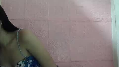 Snapshot of xxhoneylet06 chatting on 11-02-25, 04:20 xxhoneylet06 online show from 11-02-25, 04:20