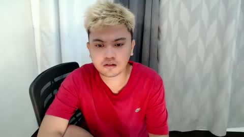 Snapshot of xxhotloyd_cummerx chatting on 02-03-26, 10:59 Loyd online show from 02-03-26, 10:59