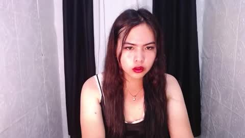 Snapshot of xxhotsexydivinexx chatting on 03-06-25, 04:28 divine online show from 03-06-25, 04:28