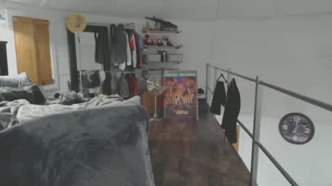 Ivan online show from 12-09-24, 02:24