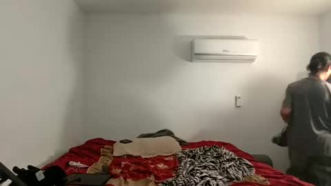 XxJasoneecxX online show from 12-26-24, 05:40