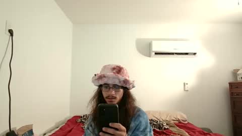 XxJasoneecxX online show from 01-01-25, 04:18