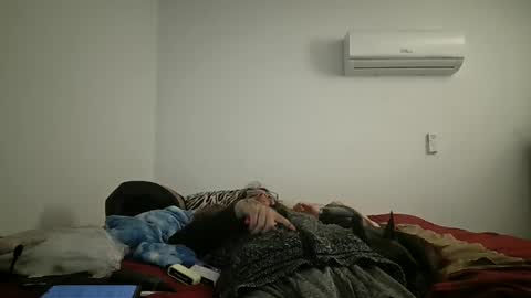 XxJasoneecxX online show from 01-03-25, 11:01