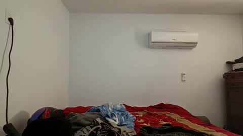 XxJasoneecxX online show from 01-11-25, 05:51