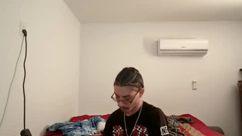 XxJasoneecxX online show from 01-12-25, 10:23