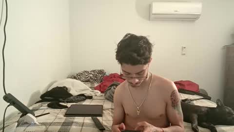 XxJasoneecxX online show from 02-16-25, 06:10