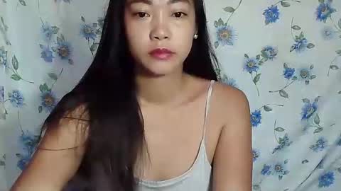 xxkylie18 online show from 10-08-25, 10:07
