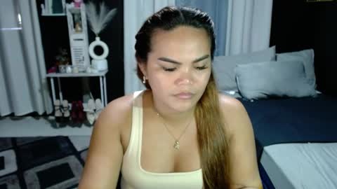 Snapshot of xxkylie_smithxx chatting on 06-03-26, 02:03 Kylie Smith online show from 06-03-26, 02:03