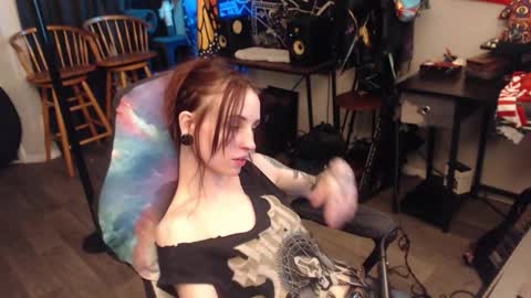 Lilith online show from 10-26-25, 02:39