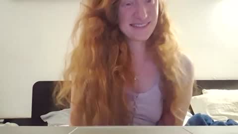 Snapshot of xxmariebliss chatting on 06-20-26, 03:09 xxmariebliss online show from 06-20-26, 03:09