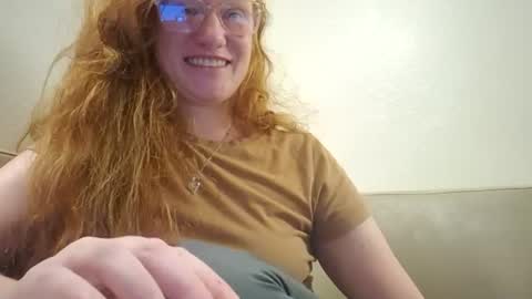 Snapshot of xxmariebliss chatting on 06-23-26, 01:31 xxmariebliss online show from 06-23-26, 01:31