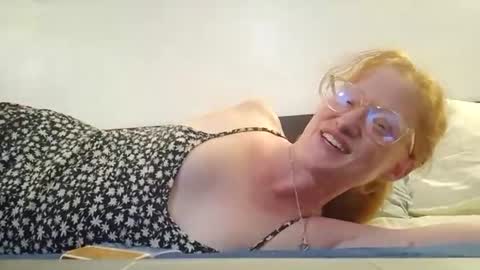 Snapshot of xxmariebliss chatting on 07-18-26, 01:10 xxmariebliss online show from 07-18-26, 01:10