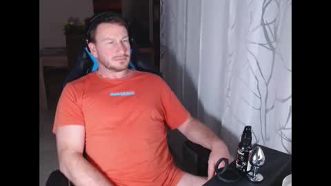 Snapshot of xxmettexx chatting on 02-16-25, 09:05 xxmettexx online show from 02-16-25, 09:05