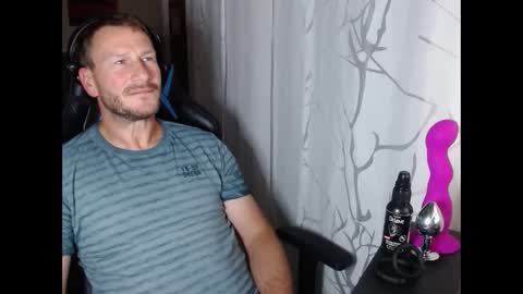 Snapshot of xxmettexx chatting on 10-01-25, 08:48 xxmettexx online show from 10-01-25, 08:48