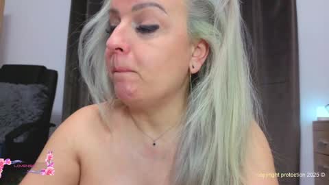 Nico online show from 04-07-26, 07:25