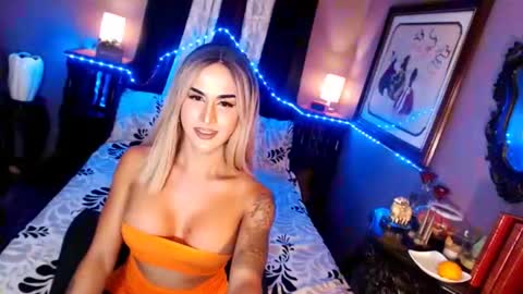 Snapshot of xxqueenofperfectionxx chatting on 01-02-25, 08:17 urperfection kelly online show from 01-02-25, 08:17